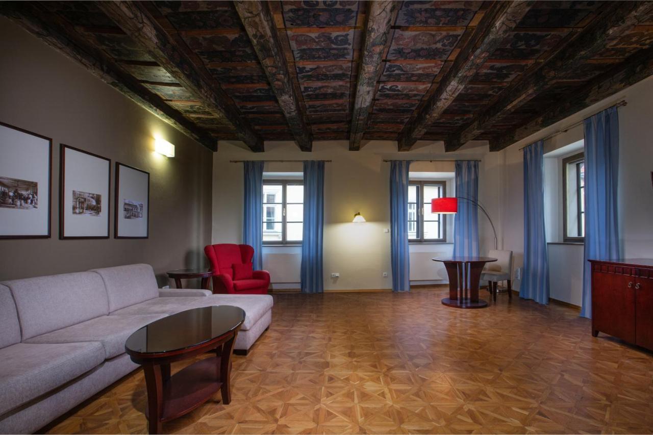 One-Bedroom Heritage Suite with Charles Bridge Tower View,1172148849:JPEG
